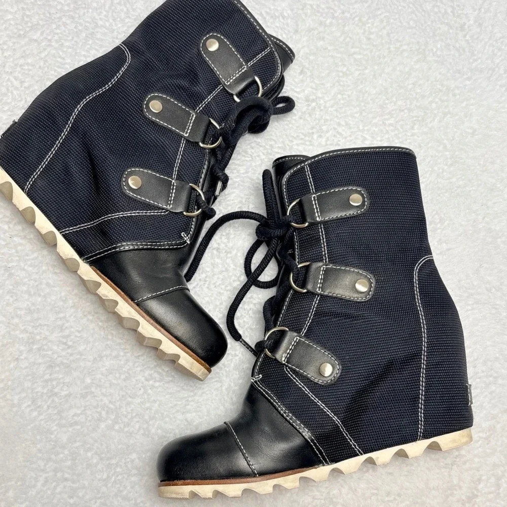 Sorel Joan of Arctic Mid Wedge Celebration Black Waterproof Boots Sz 8 Utility